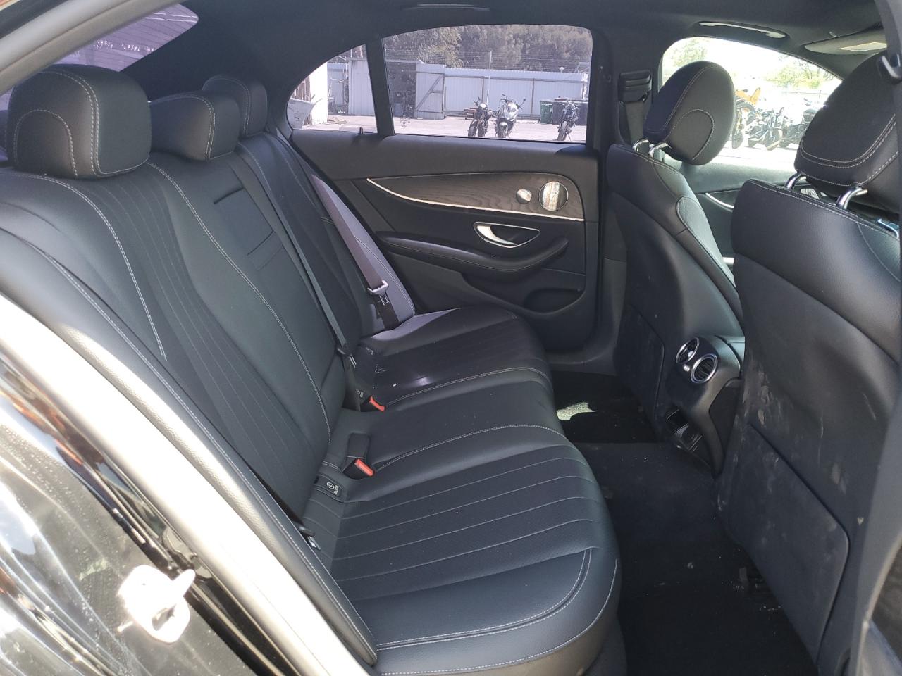 2022 Mercedes-Benz E 350 VIN: W1KZF8DB8NB098857 Lot: 58529745