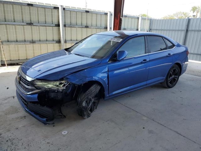  VOLKSWAGEN JETTA 2023 Синий