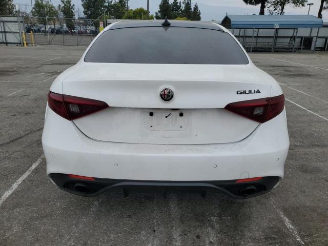  ALFA ROMEO GIULIA 2019 Белый