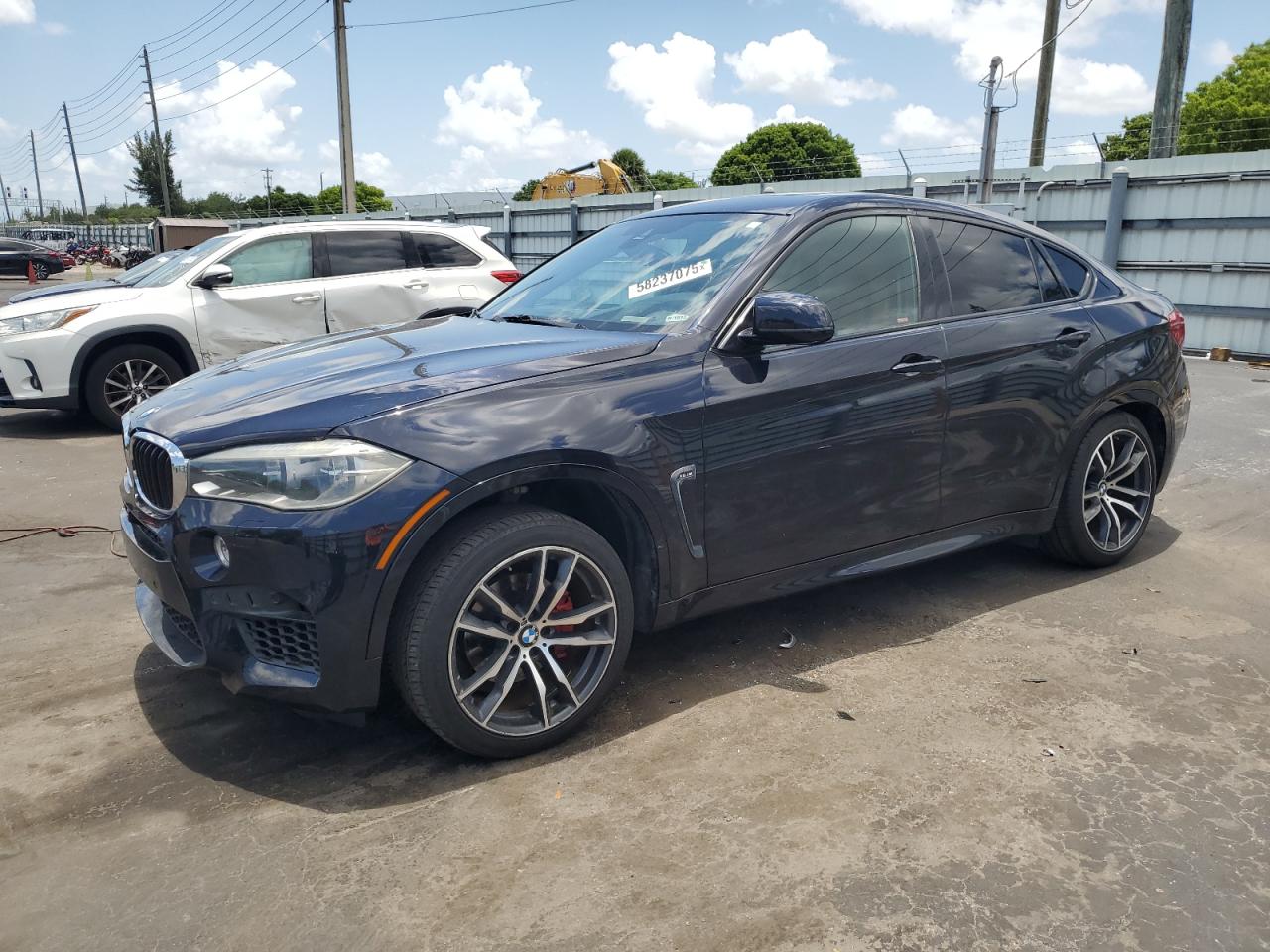 2015 Bmw X6 M zu verkaufen in Miami, FL - Vandalism