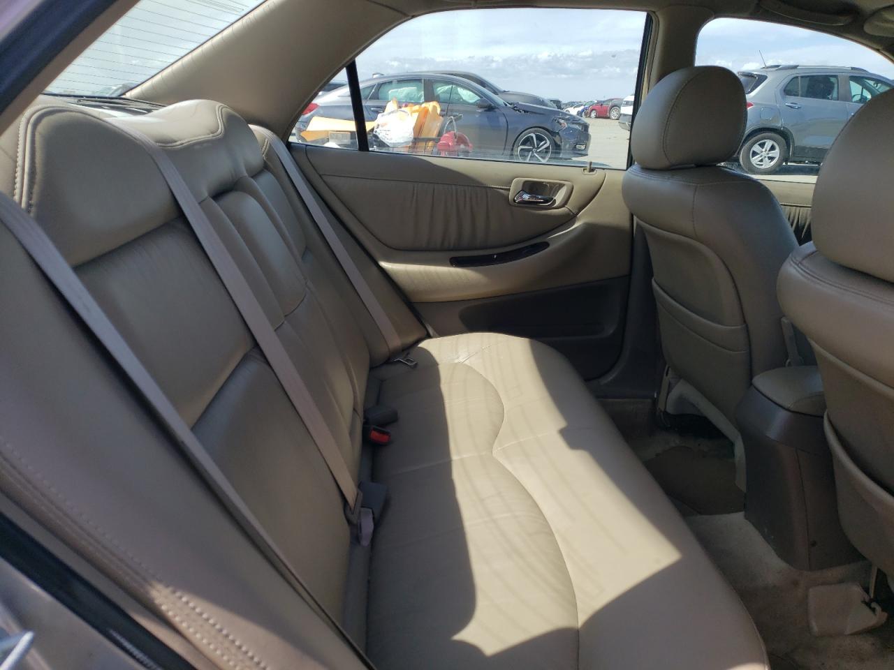 1998 Honda Accord Ex VIN: 1HGCG5555WA176329 Lot: 56905865
