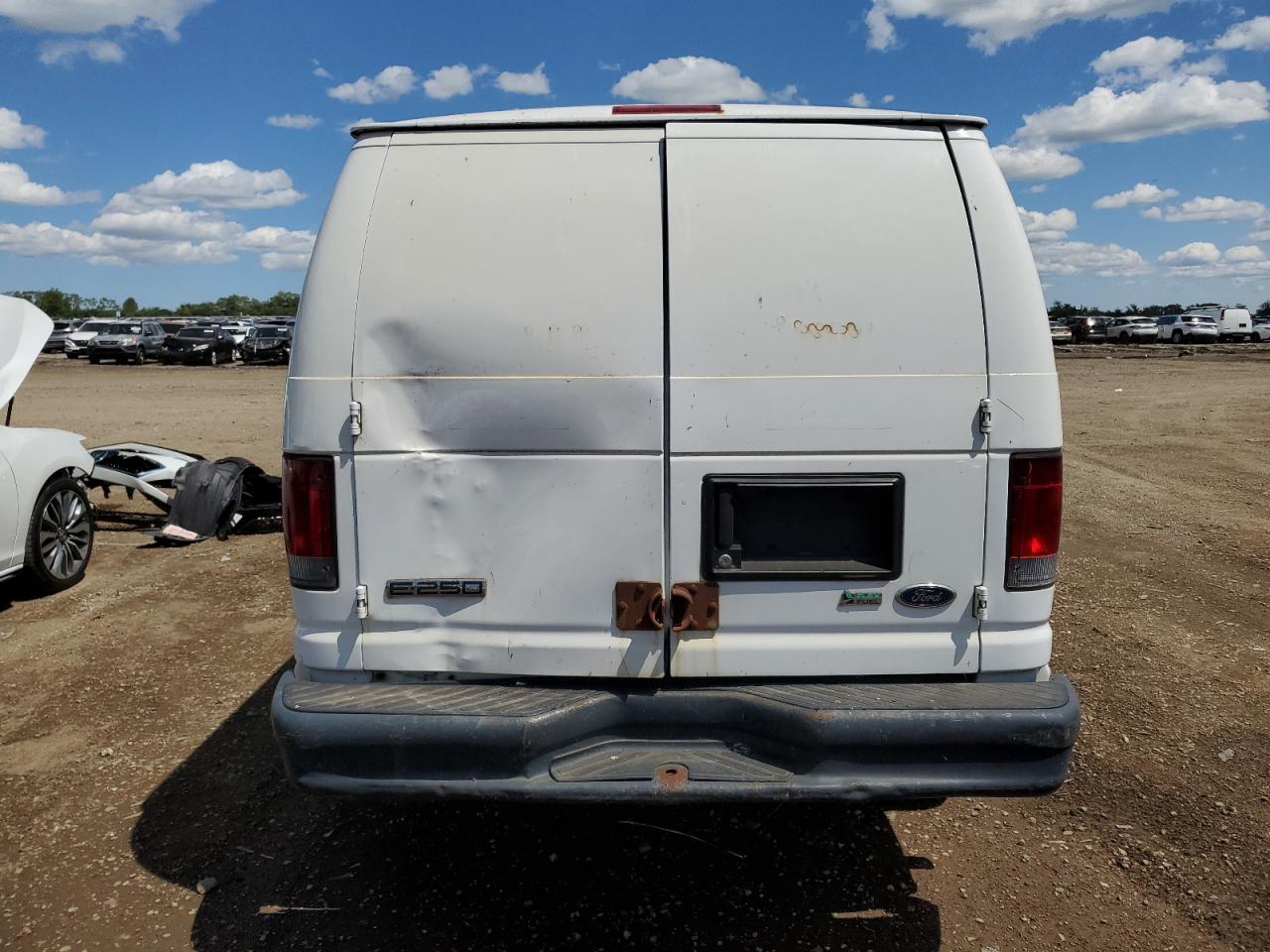 2010 Ford Econoline E250 Van VIN: 1FTNE2EW5ADA16219 Lot: 58407655