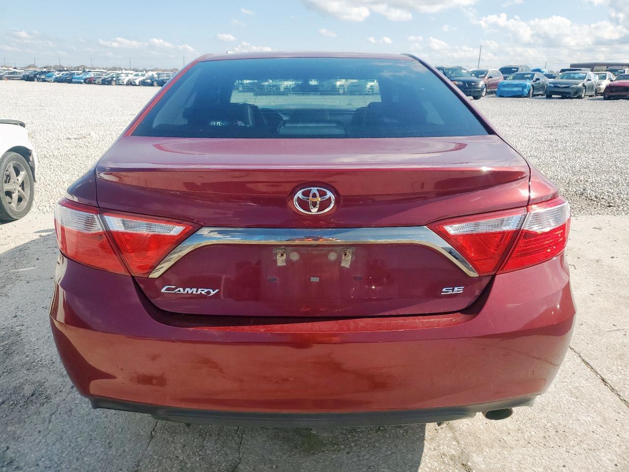 2016 Toyota Camry Le VIN: 4T1BF1FK8GU551653 Lot: 56015555