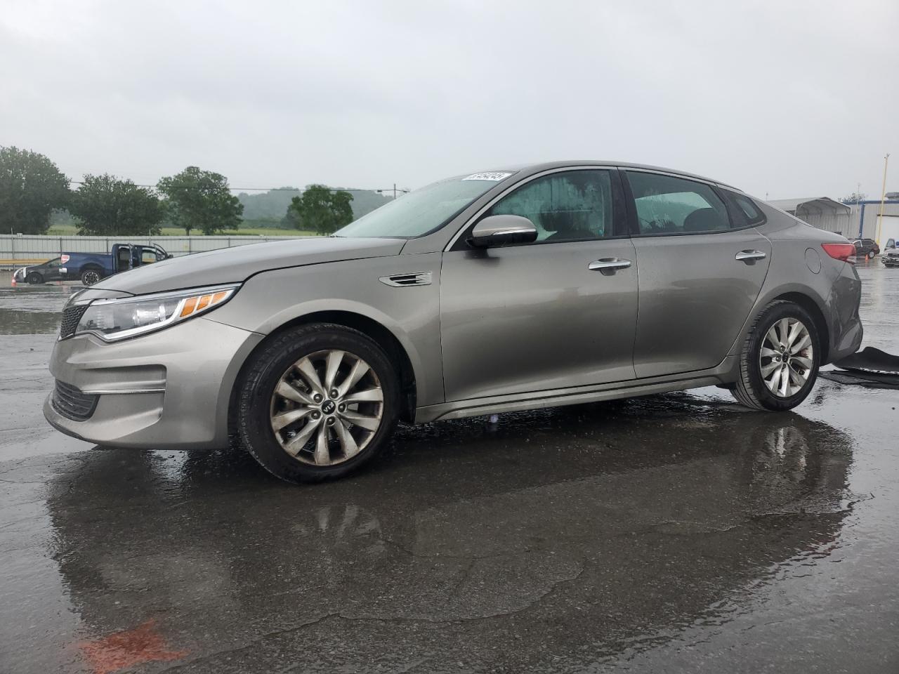 2017 Kia Optima Lx იყიდება Lebanon-ში, TN - Front End