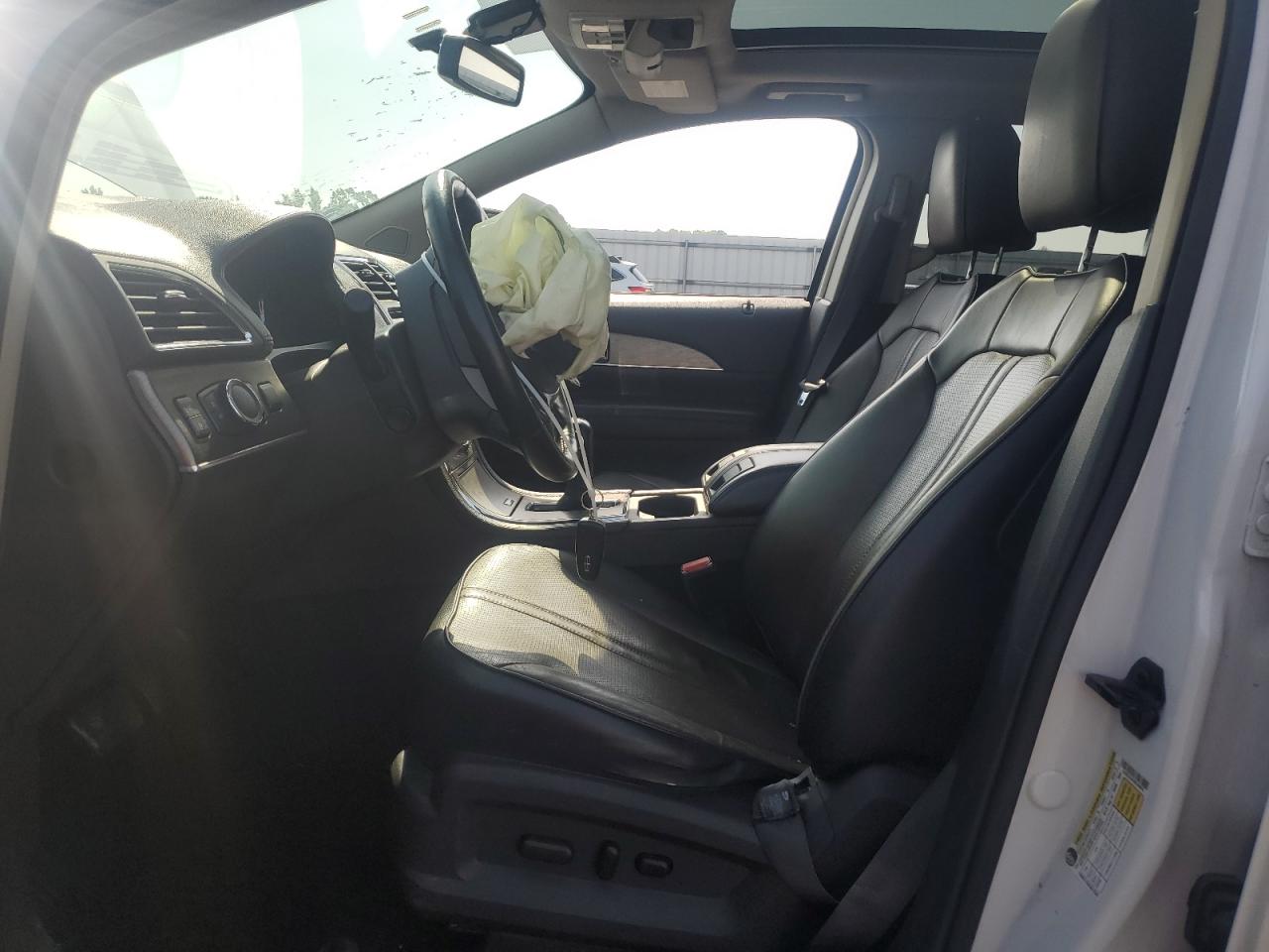 2011 Lincoln Mkx VIN: 2LMDJ8JK4BBJ08636 Lot: 57244795