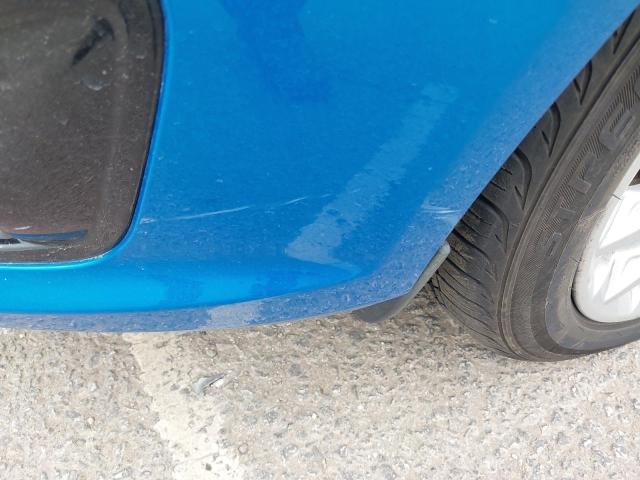 2013 FORD FIESTA TIT