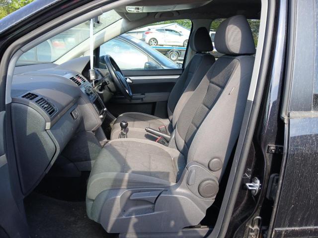 2010 VOLKSWAGEN TOURAN MAT