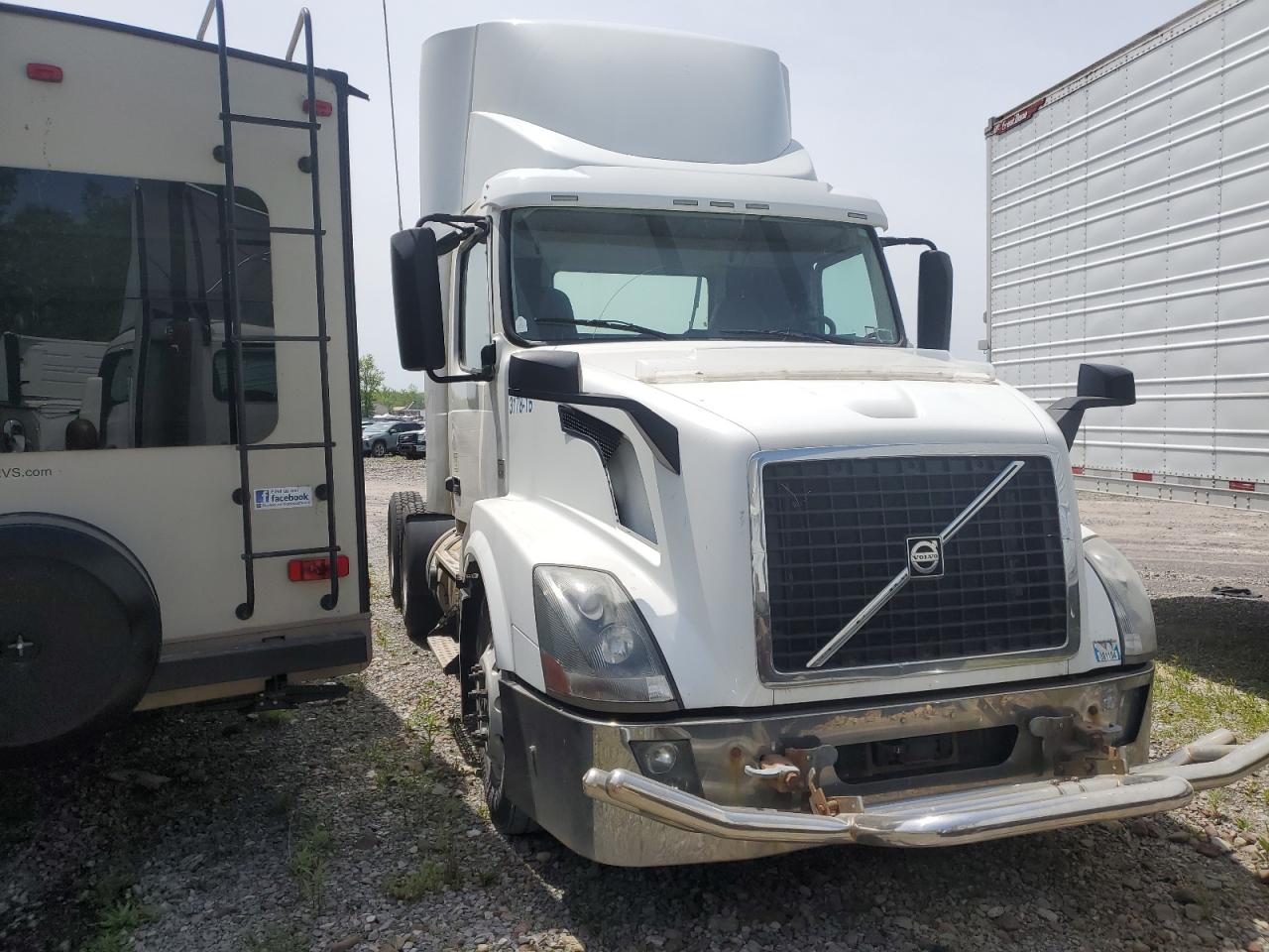 2016 Volvo Vnl Semi Truck