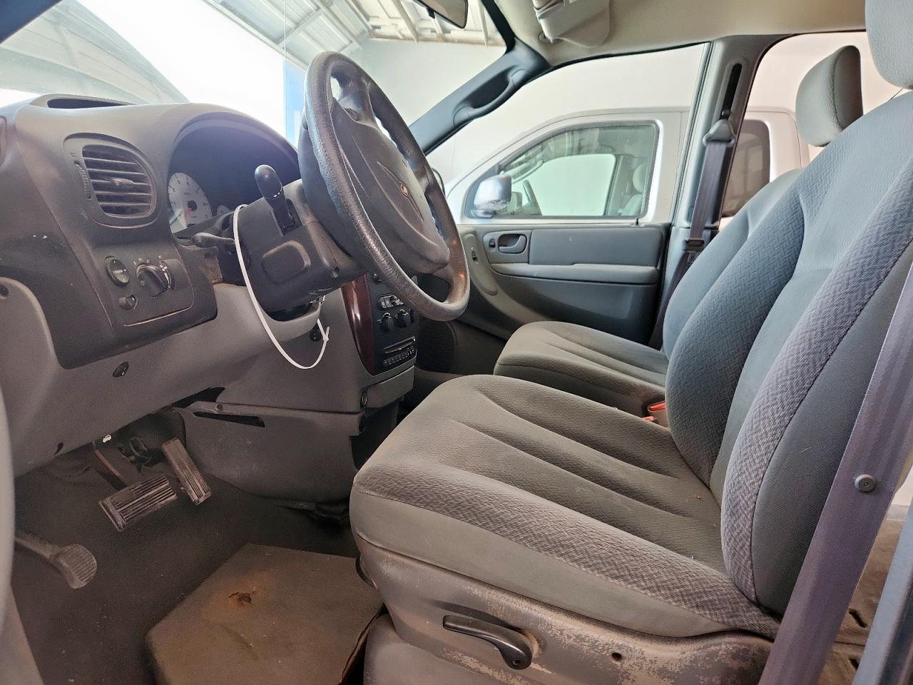 2004 Chrysler Town & Country Lx VIN: 2C4GP44R54R616072 Lot: 58625985