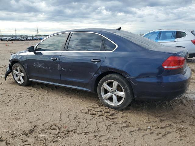 Sedans VOLKSWAGEN PASSAT 2012 Blue