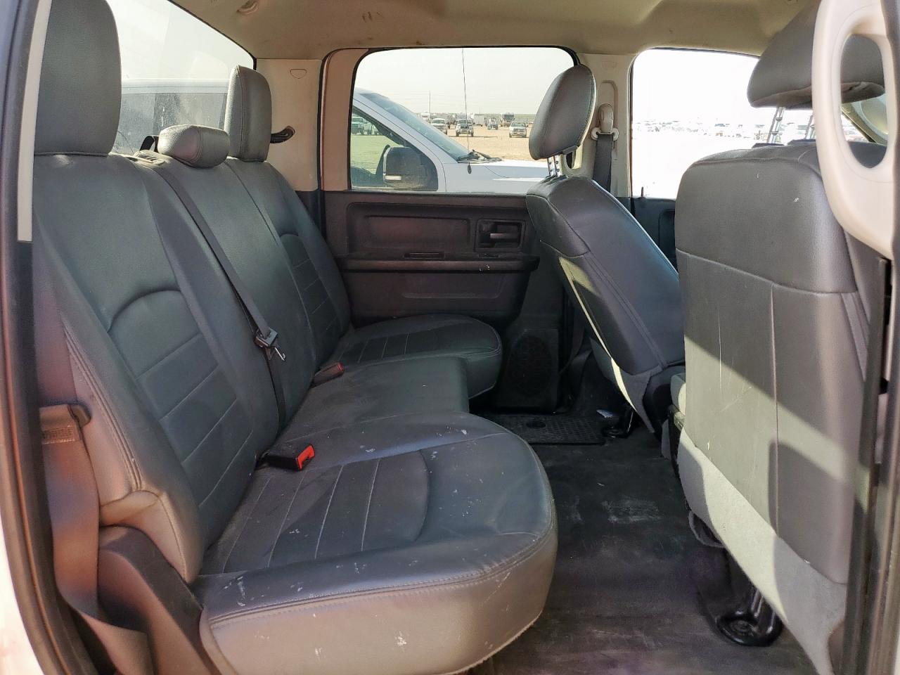 2018 Ram 2500 St VIN: 3C6UR4HL7JG363431 Lot: 56862695