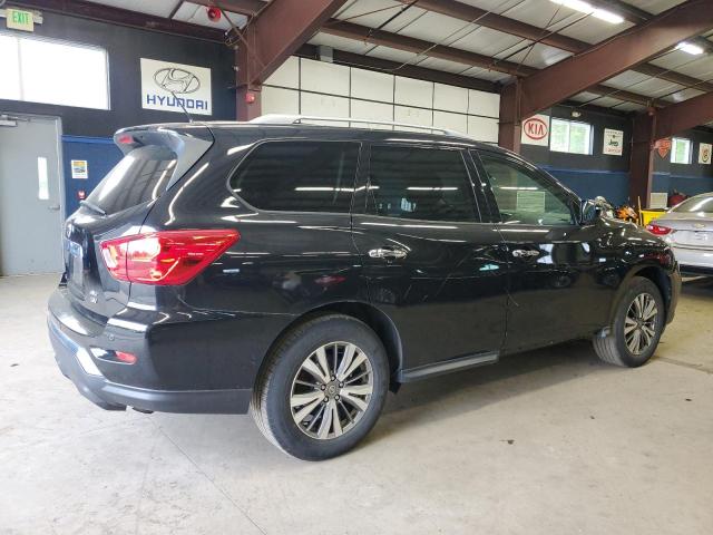  NISSAN PATHFINDER 2018 Czarny