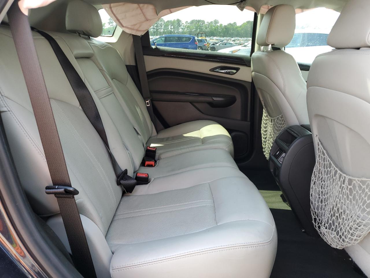 2014 Cadillac Srx Luxury Collection VIN: 3GYFNBE32ES582929 Lot: 57087645