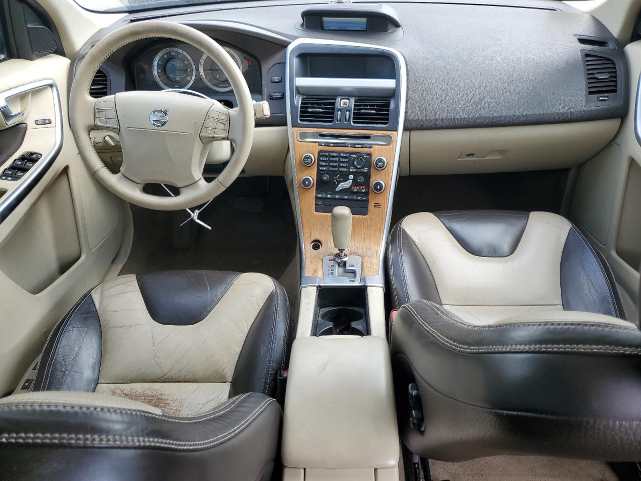 2010 Volvo Xc60 T6 VIN: YV4992DZXA2018929 Lot: 59286165