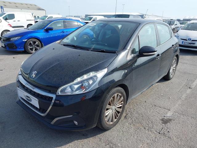 PEUGEOT 208 SIGNAT 2018