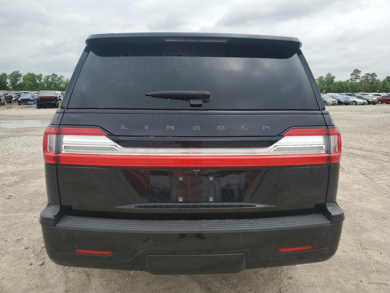 2018 Lincoln Navigator L Black Label VIN: 5LMJJ3TT0JEL22420 Lot: 55831055