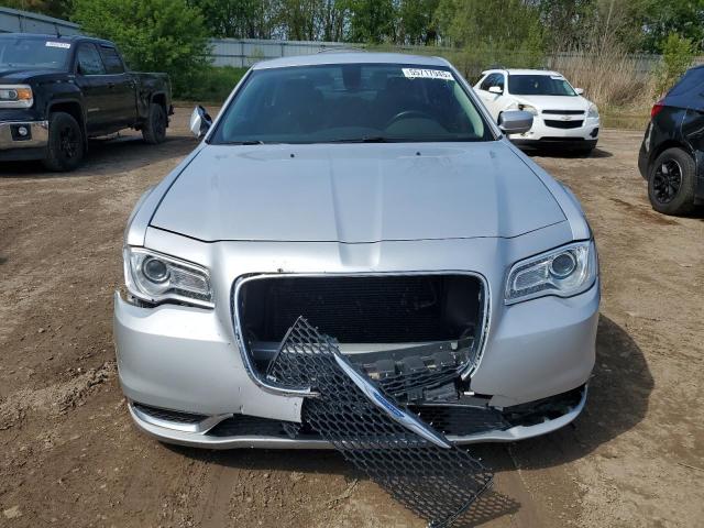  CHRYSLER 300 2021 Серебристый