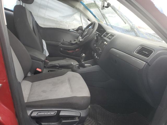  VOLKSWAGEN JETTA 2017 Czerwony