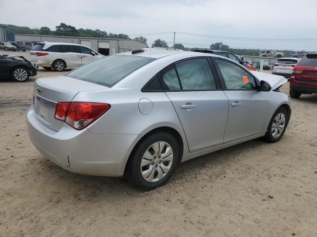 Sedans CHEVROLET CRUZE 2015 Srebrny