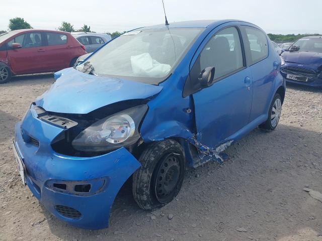TOYOTA AYGO BLUE 2010