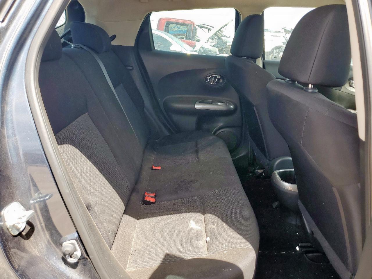 2014 Nissan Juke S VIN: JN8AF5MV0ET481190 Lot: 55359395