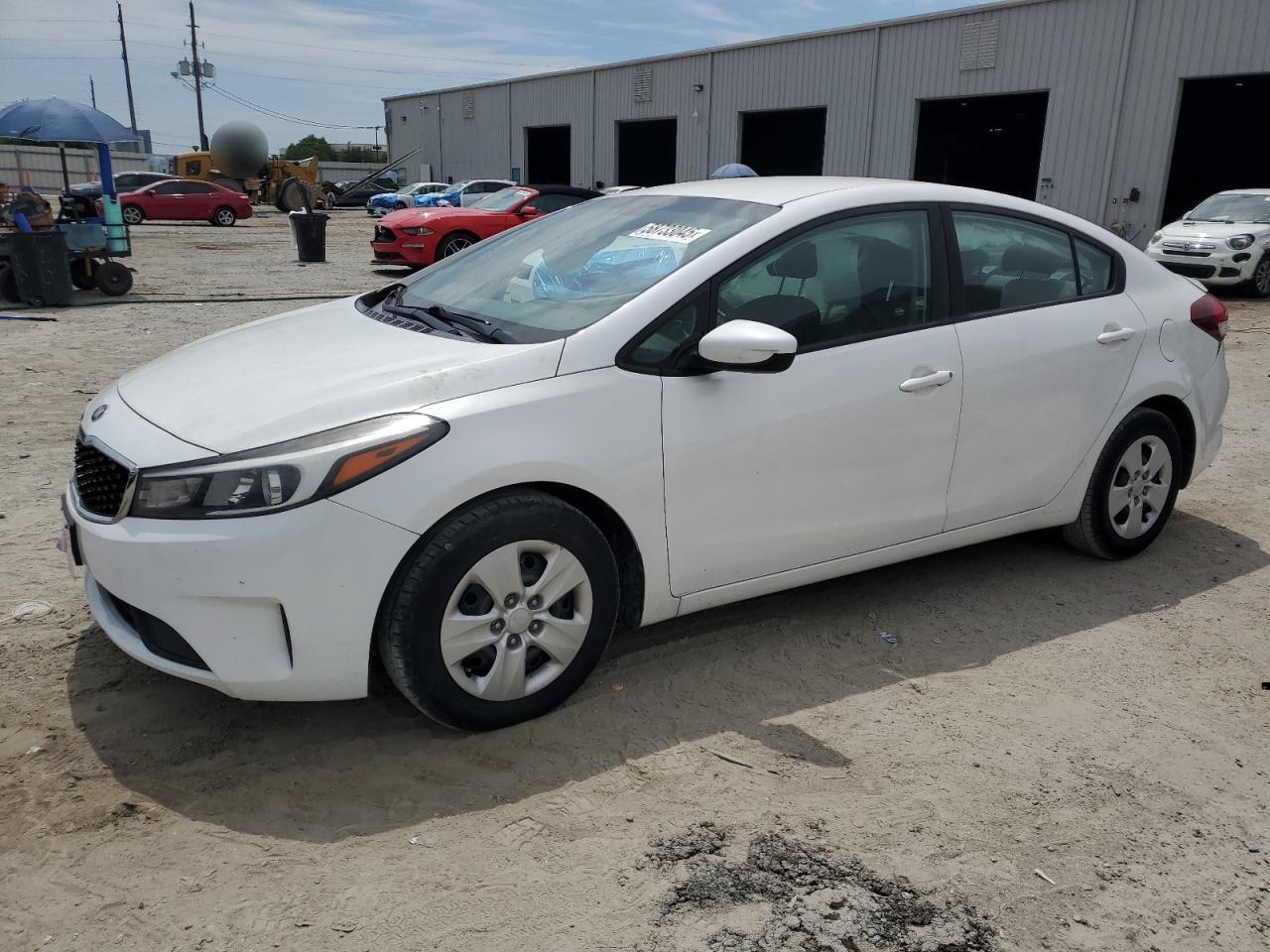 2017 Kia Forte Lx 2.0L for Sale in Jacksonville, FL - Side
