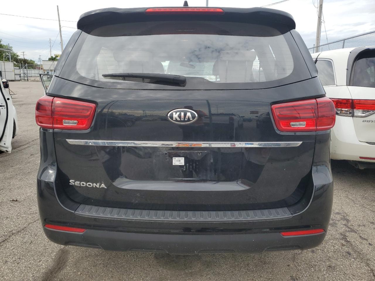 2019 Kia Sedona L VIN: KNDMA5C18K6522312 Lot: 56400475