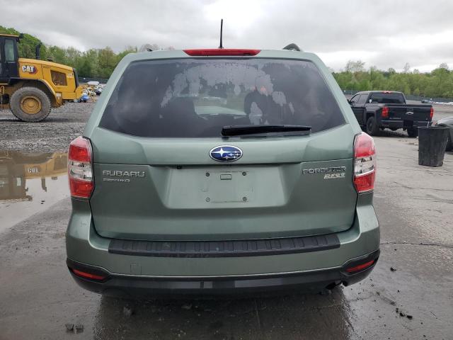 SUBARU FORESTER 2015 Зелений