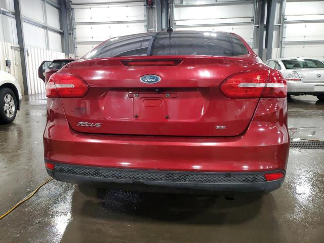  FORD FOCUS 2015 Czerwony