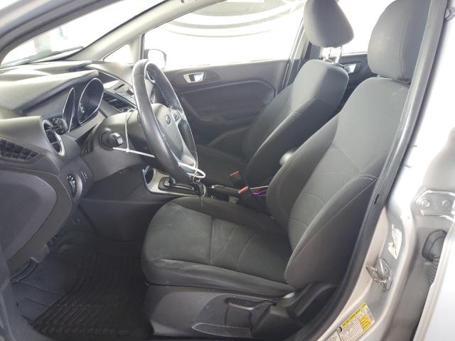  FORD FIESTA 2015 Srebrny