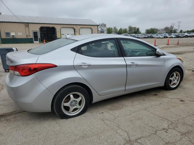  HYUNDAI ELANTRA 2013 Srebrny