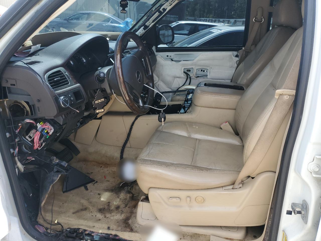 2007 GMC Yukon Xl Denali VIN: 1GKFK66887J182415 Lot: 56051125