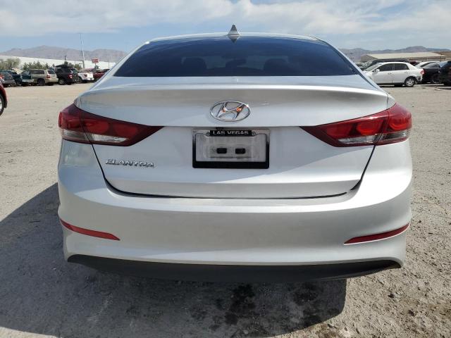  HYUNDAI ELANTRA 2018 Серебристый