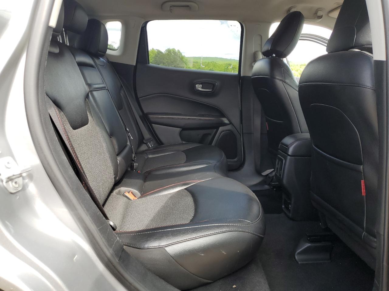 2019 Jeep Compass Trailhawk VIN: 3C4NJDDB0KT739851 Lot: 56897525