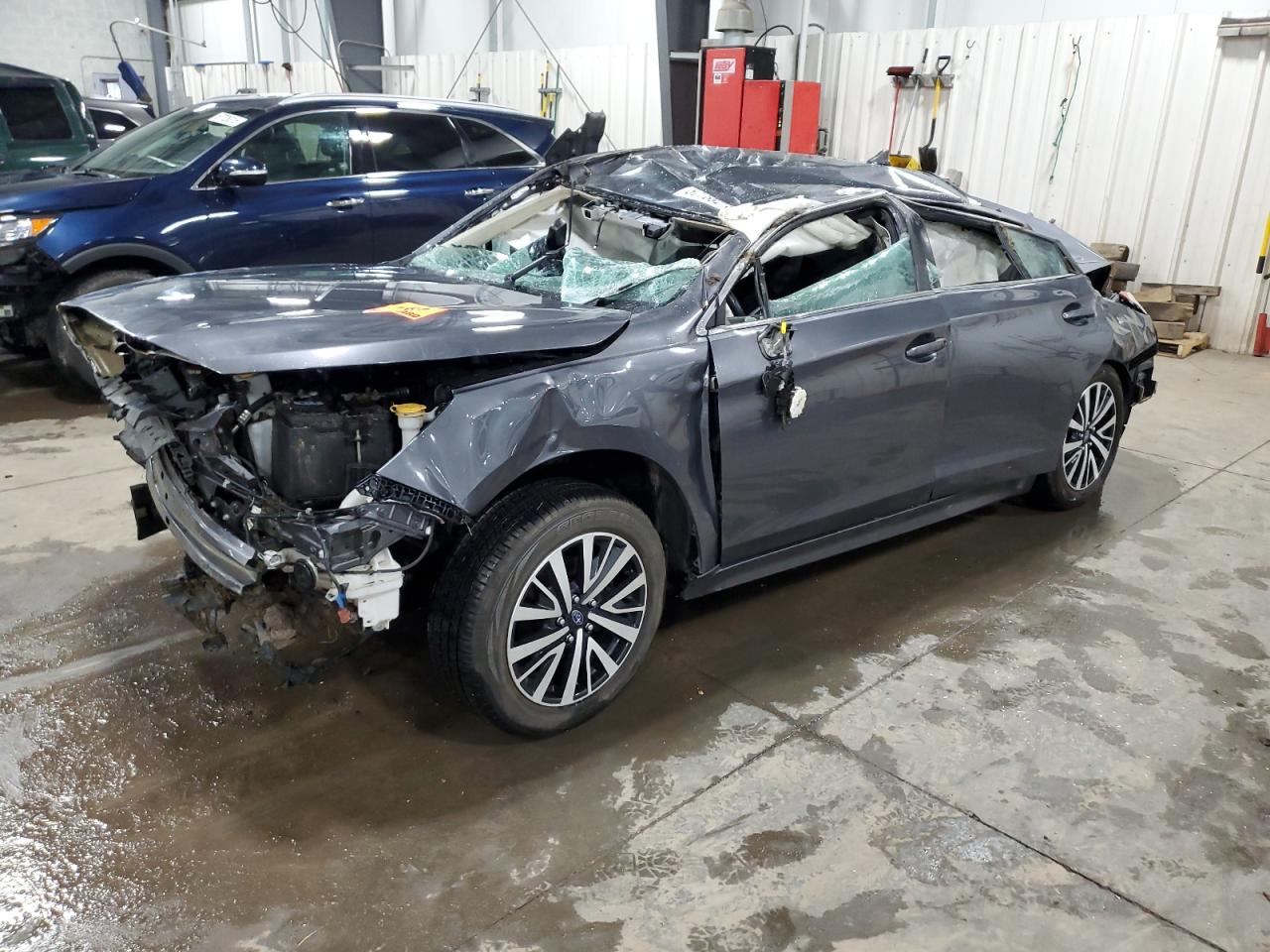 2019 Subaru Legacy 2.5I Premium за продажба в Ham Lake, MN - Rollover