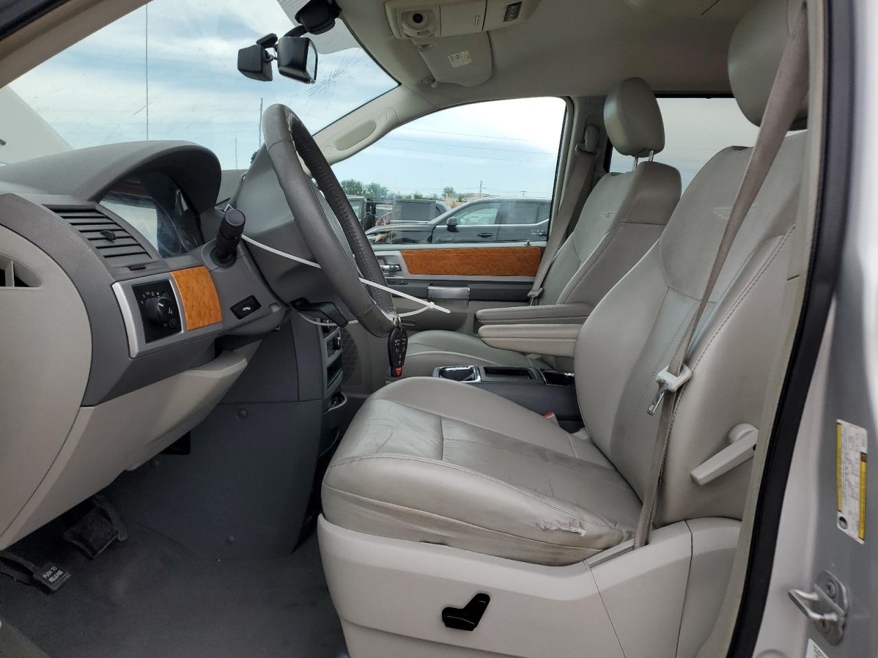2009 Chrysler Town & Country Limited VIN: 2A8HR64X59R655141 Lot: 57284615