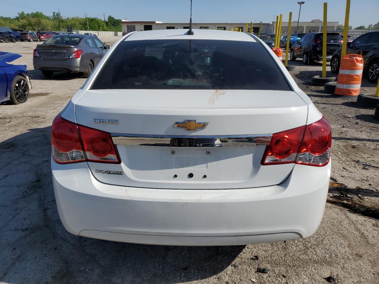 2014 Chevrolet Cruze Ls VIN: 1G1PA5SH1E7102085 Lot: 57299035