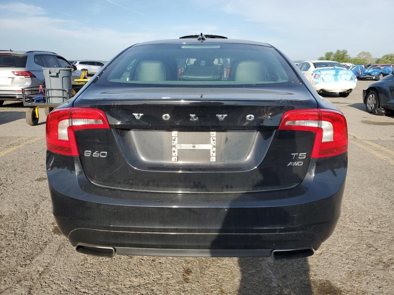 2014 Volvo S60 T5 VIN: YV1612FH5E2270329 Lot: 56381835