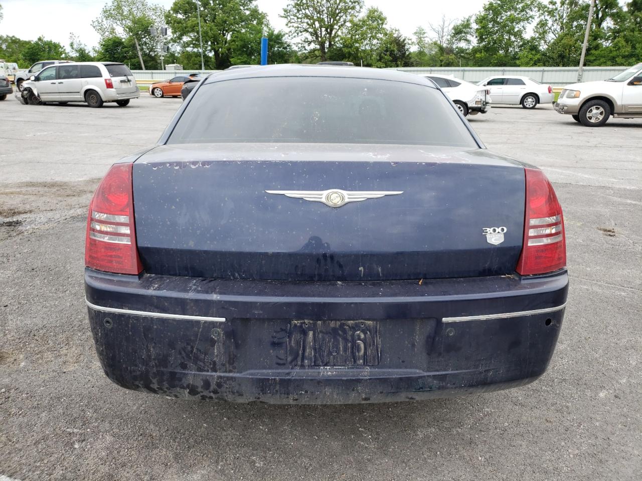 2006 Chrysler 300C VIN: 2C3KA63H66H240561 Lot: 56645065