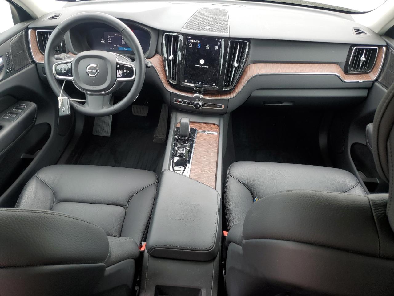2023 Volvo Xc60 Plus VIN: YV4L12RNXP1300408 Lot: 56720325