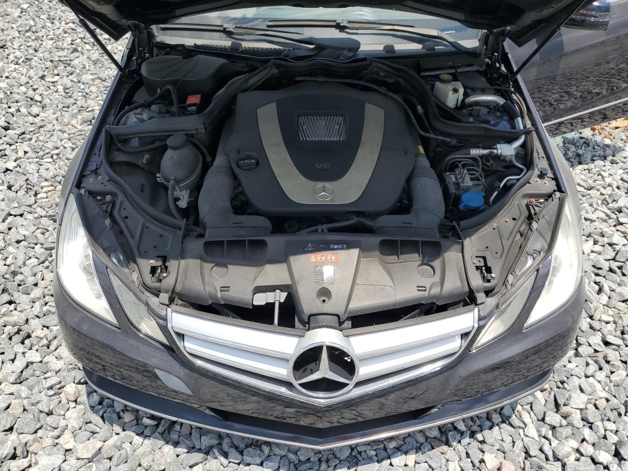 Image 11 of 2011 Mercedes-Benz E-klasse salvage vehicle - Lot #57095815 at Copart