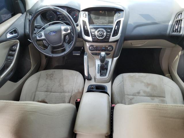 Sedans FORD FOCUS 2012 Granatowy