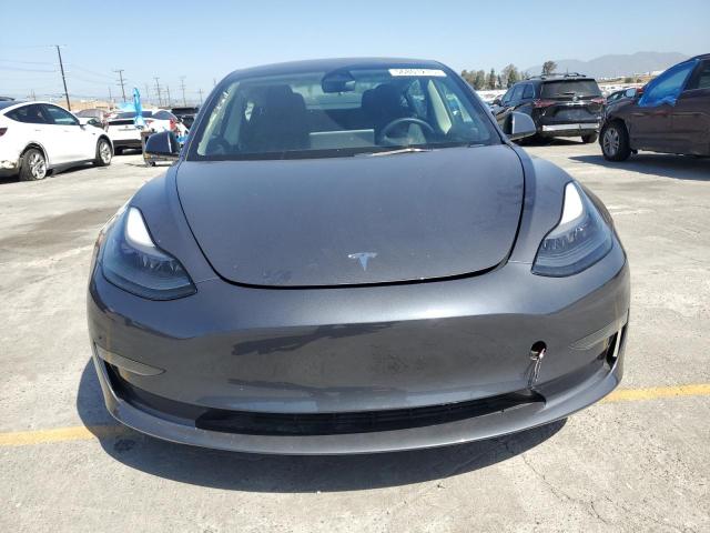  TESLA MODEL 3 2023 Серый