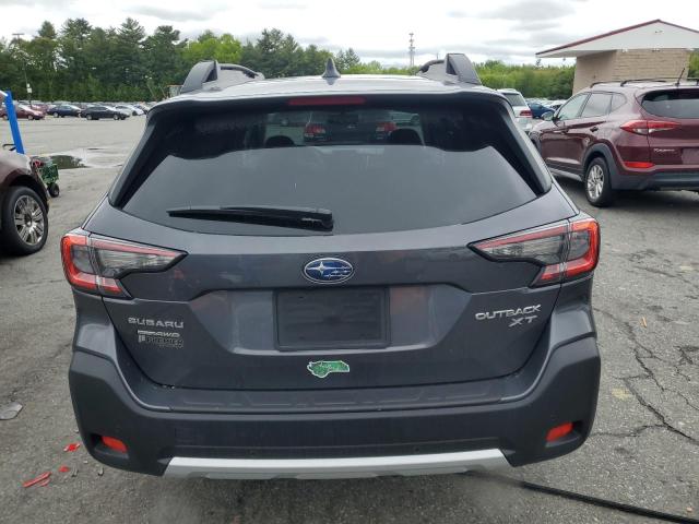  SUBARU OUTBACK 2024 Szary