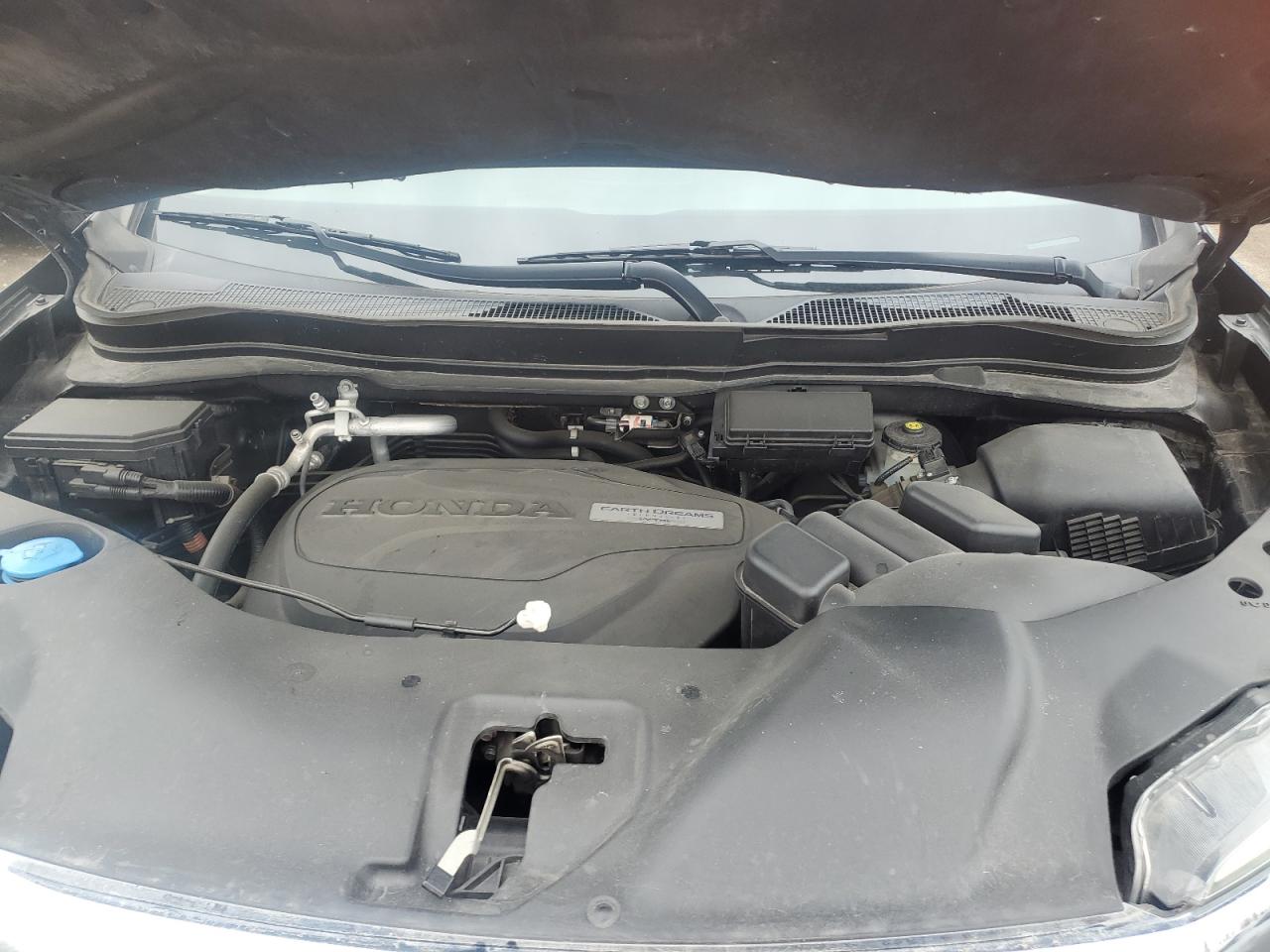 2018 Honda Pilot Touring VIN: 5FNYF5H90JB011956 Lot: 57482515