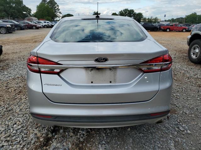  FORD FUSION 2018 Silver