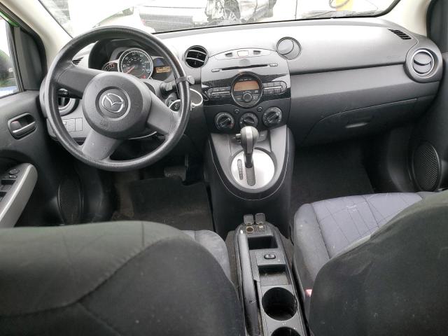  MAZDA 2 2013 Зеленый