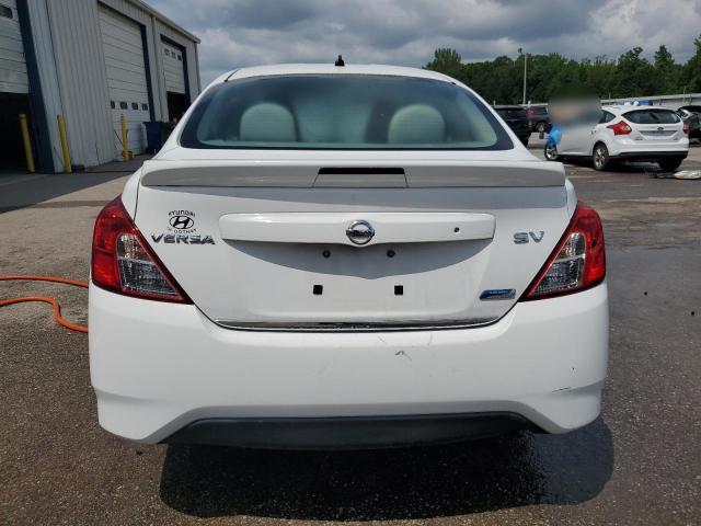 NISSAN VERSA 2016 Білий