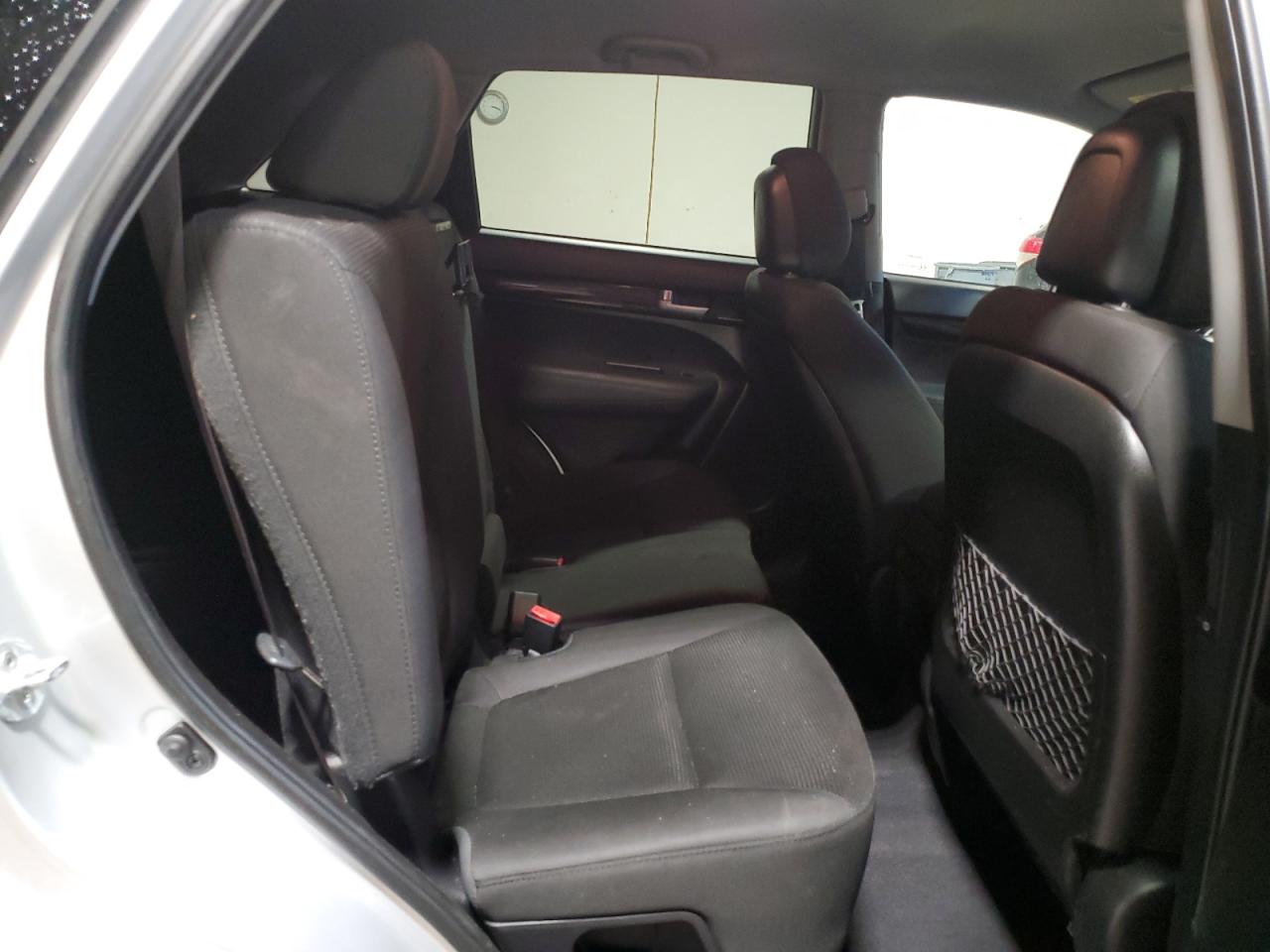 5XYKTDA70FG623074 2015 Kia Sorento Lx