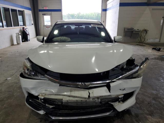 Седаны HONDA ACCORD 2016 Белы